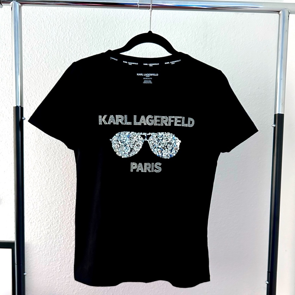Karl Lagerfeld top woman’s